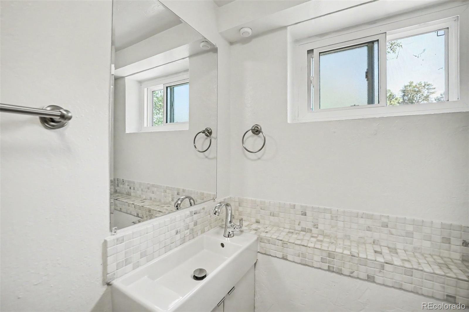 MLS Image #11 for 309  arapahoe street 1/2,golden, Colorado