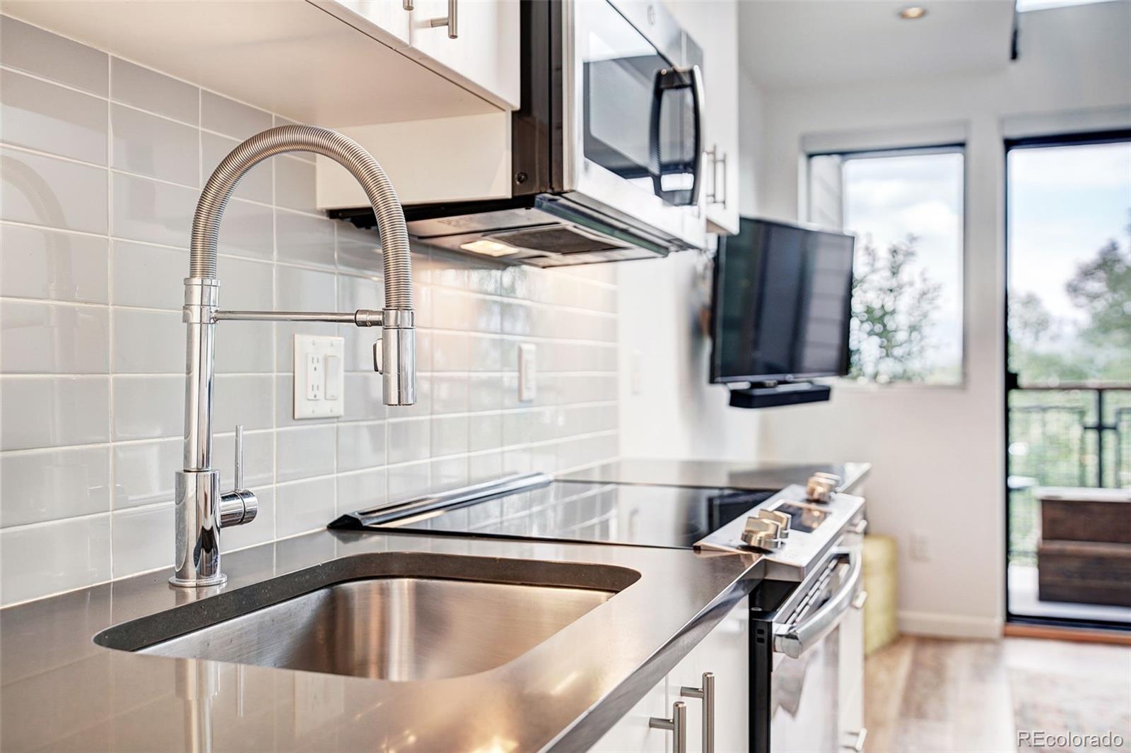 MLS Image #11 for 100  basecamp way,frisco, Colorado