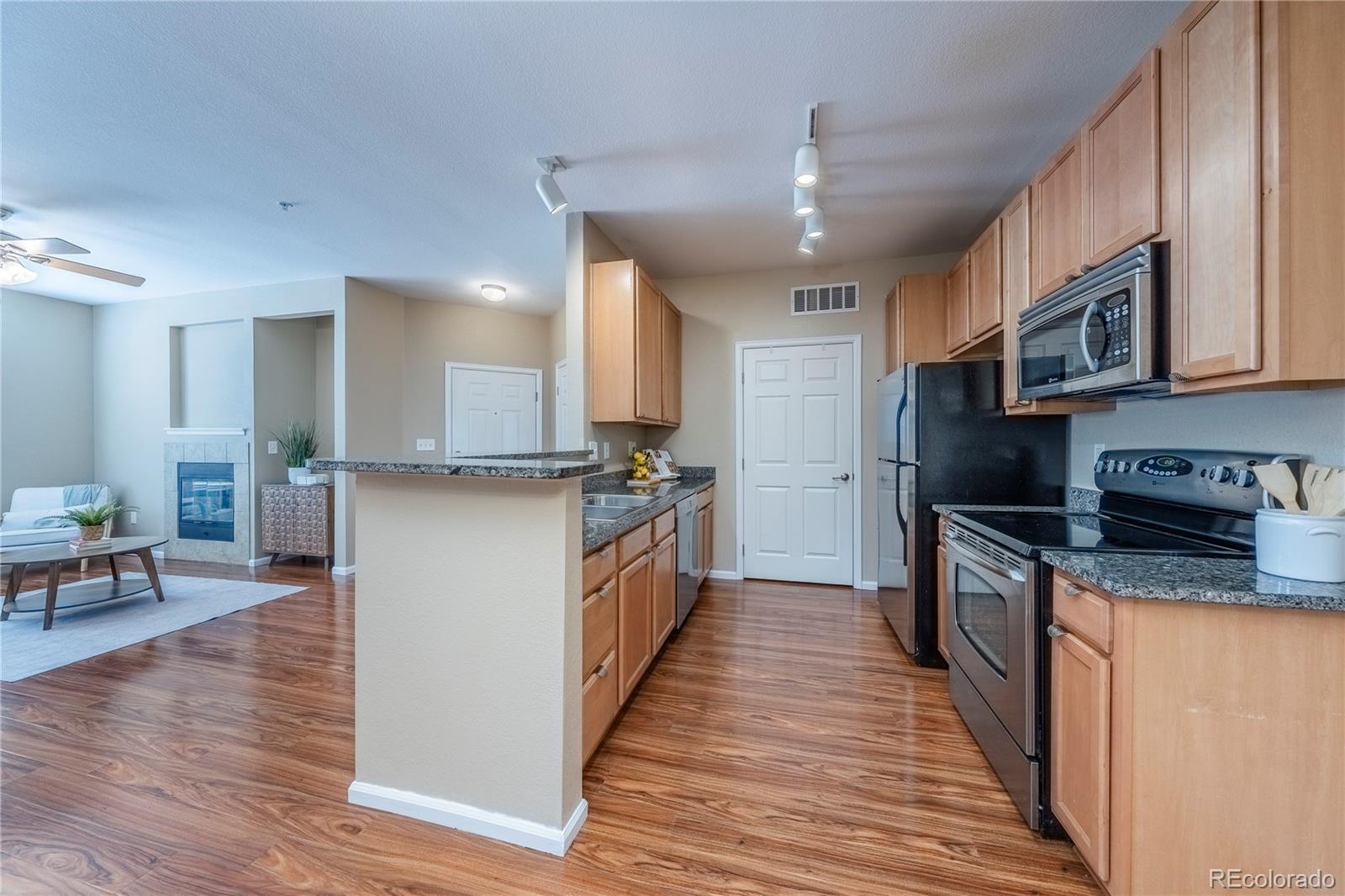 MLS Image #8 for 17525  wilde avenue 103,parker, Colorado