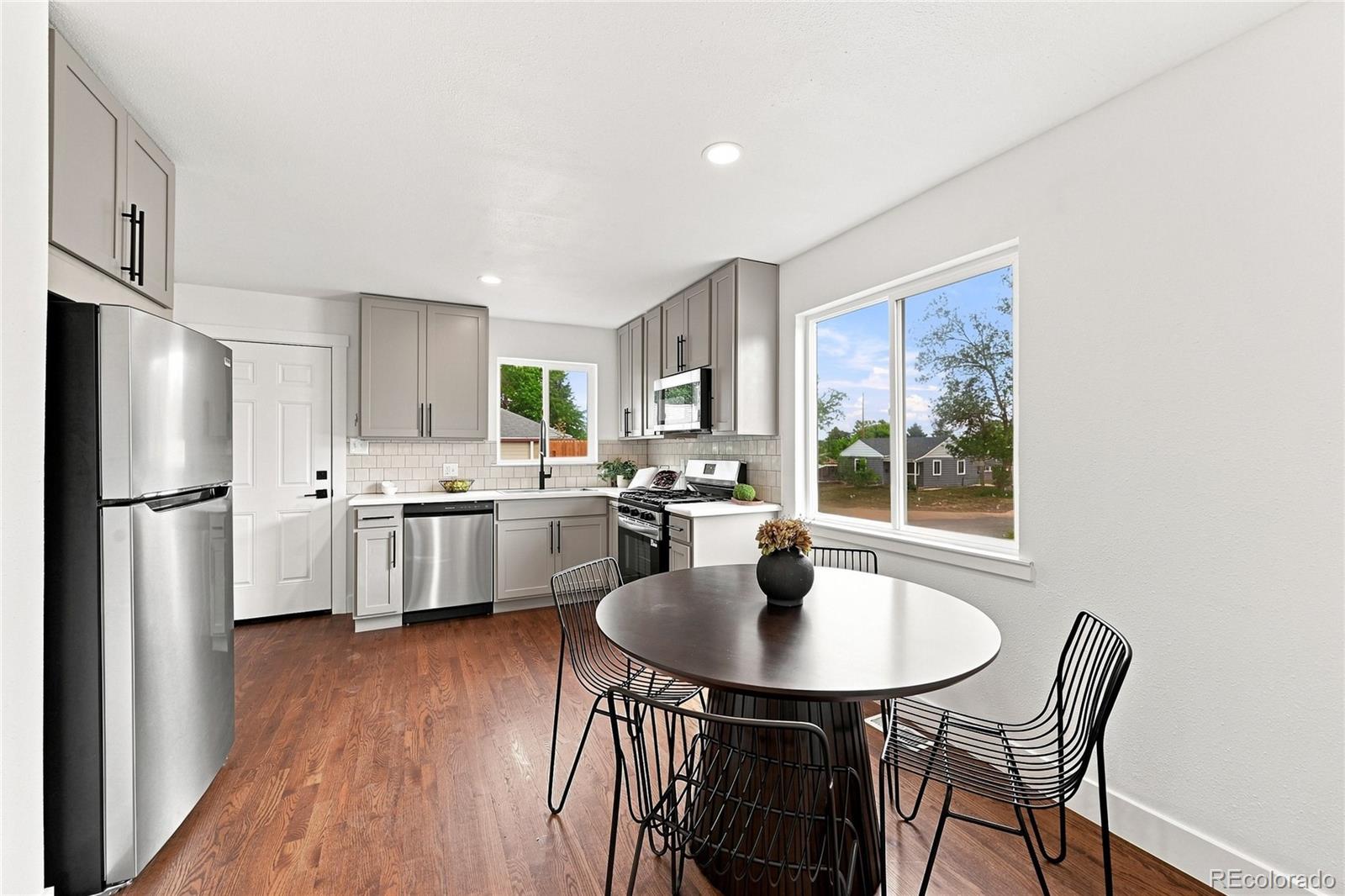 MLS Image #5 for 1735 s shoshone street,denver, Colorado