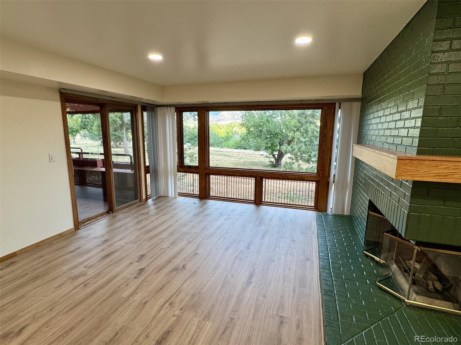 MLS Image #3 for 51 w boulder street,colorado springs, Colorado