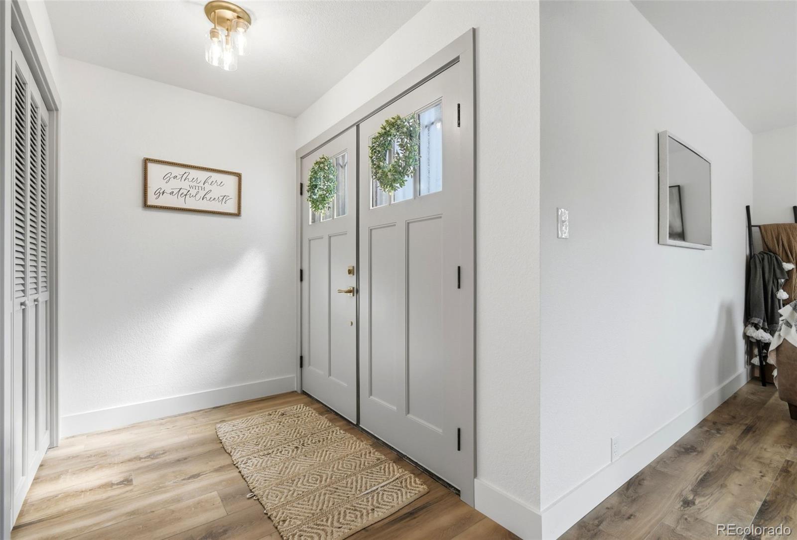 MLS Image #3 for 7528  queen circle,arvada, Colorado