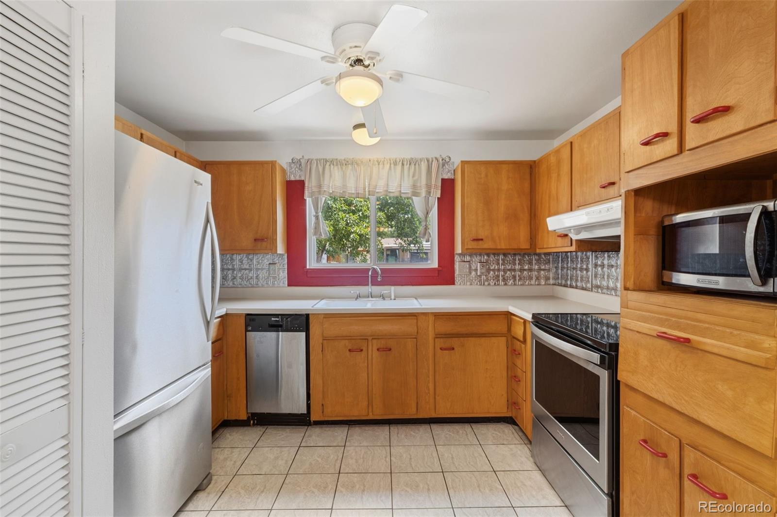MLS Image #14 for 2802  virginia avenue,colorado springs, Colorado
