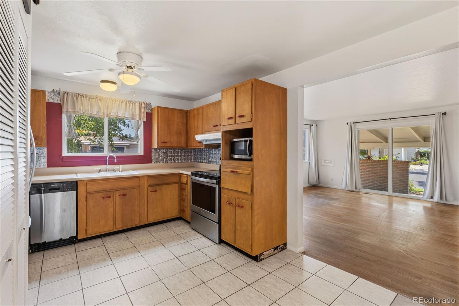 MLS Image #15 for 2802  virginia avenue,colorado springs, Colorado