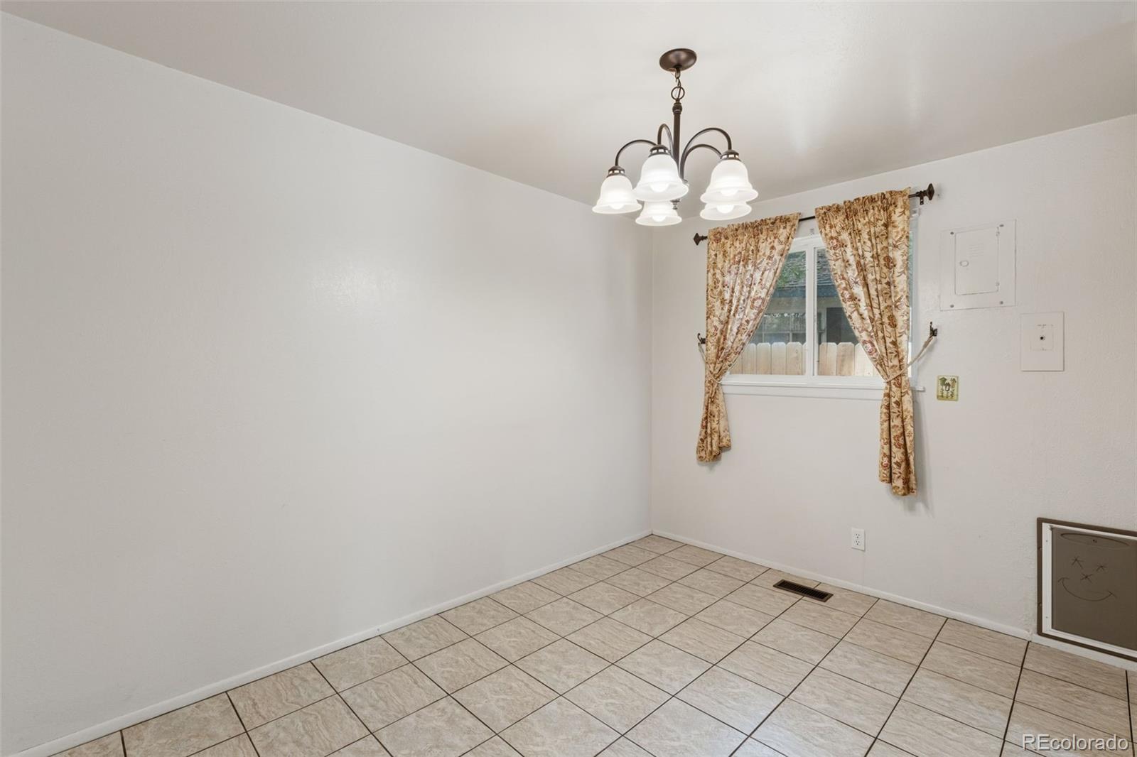 MLS Image #6 for 2802  virginia avenue,colorado springs, Colorado