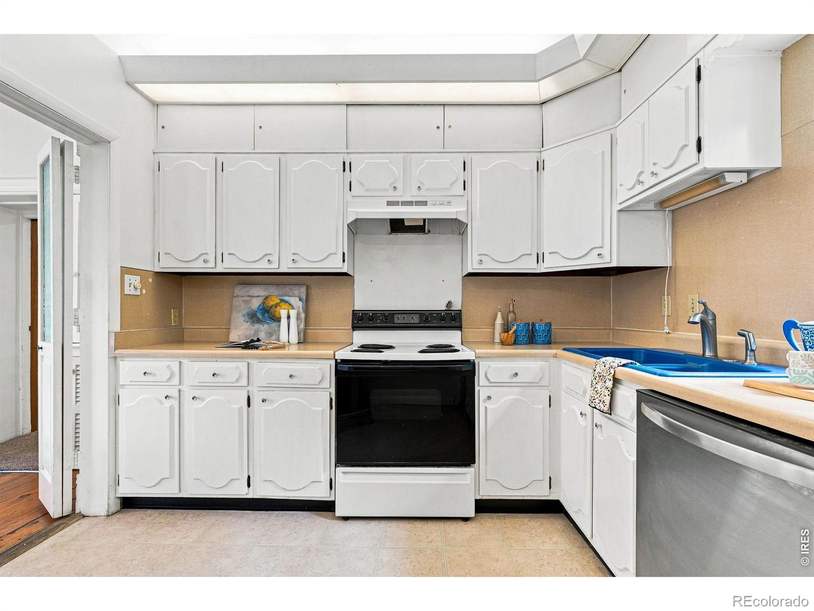 MLS Image #11 for 3345  broadway street,boulder, Colorado