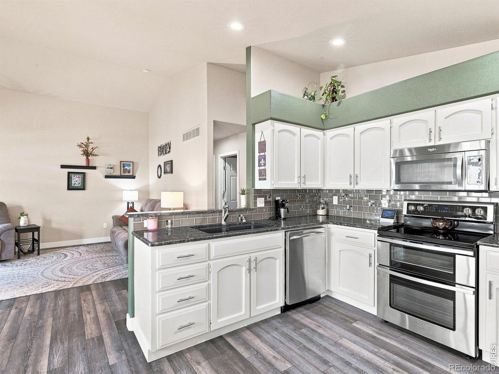 MLS Image #14 for 437  pelican cove,windsor, Colorado