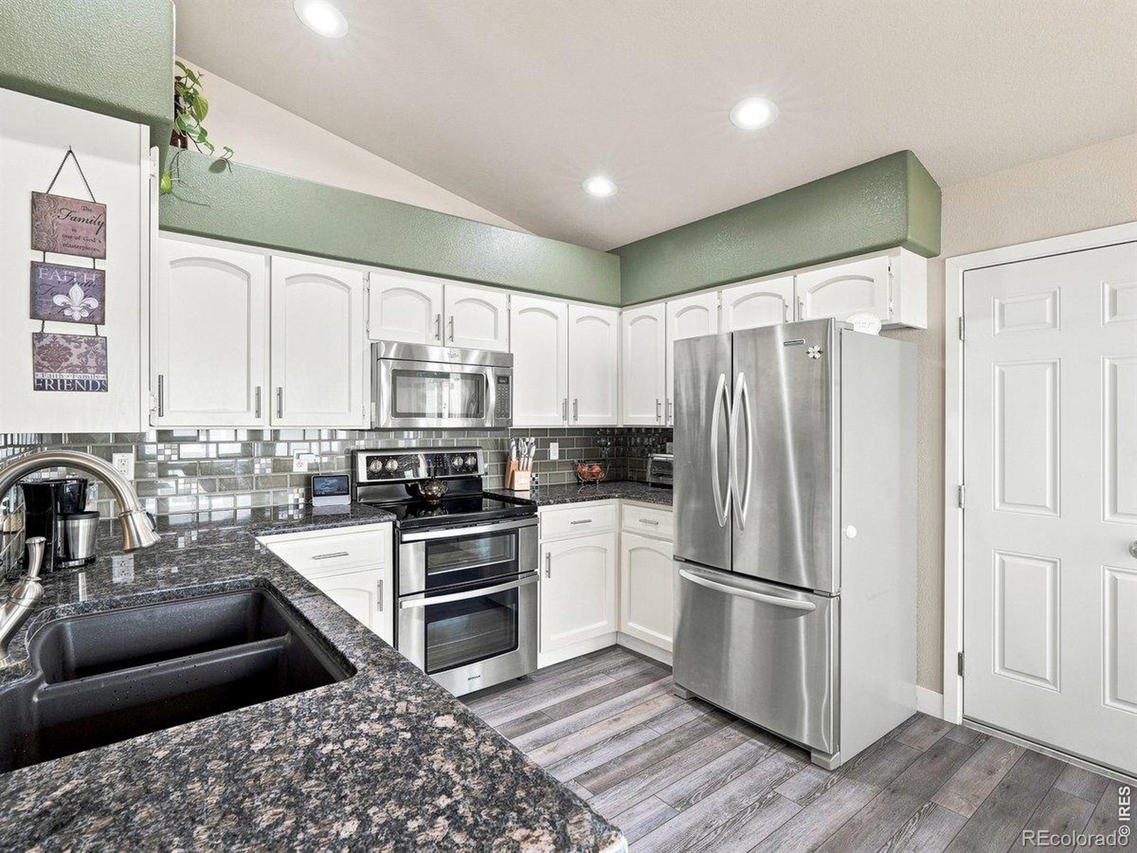 MLS Image #15 for 437  pelican cove,windsor, Colorado