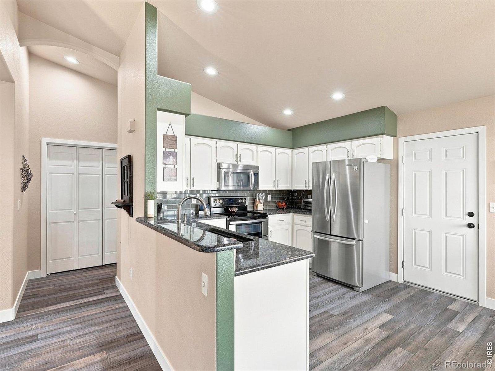 MLS Image #17 for 437  pelican cove,windsor, Colorado