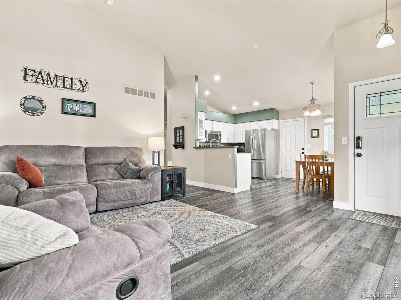 MLS Image #8 for 437  pelican cove,windsor, Colorado
