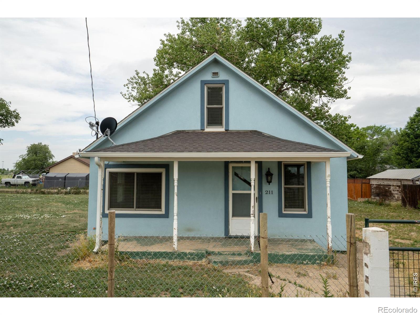 MLS Image #4 for 211  johnson street,frederick, Colorado