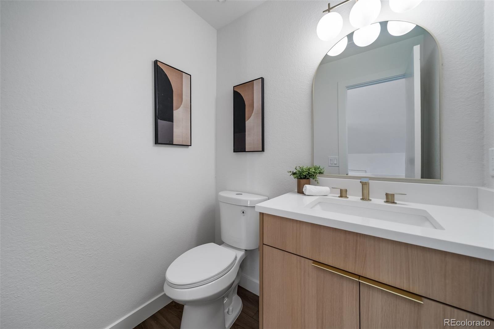 MLS Image #18 for 3830 s genoa circle,aurora, Colorado