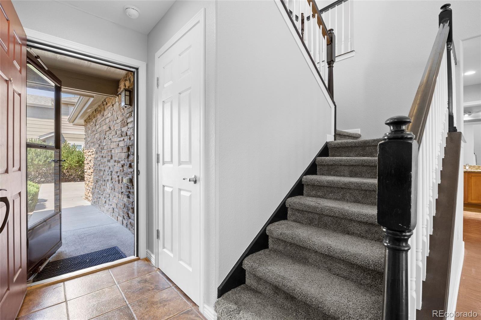 MLS Image #3 for 7601 s quatar way,aurora, Colorado