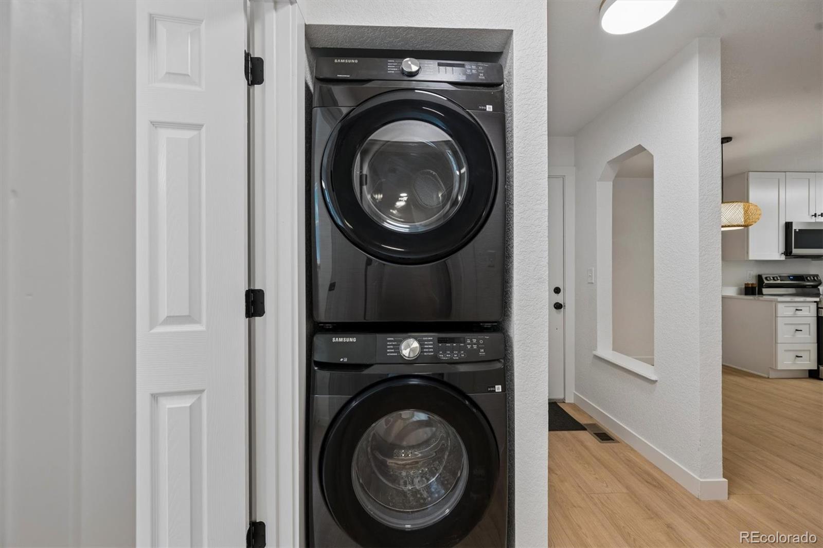 MLS Image #4 for 8015 w eastman place 101,lakewood, Colorado