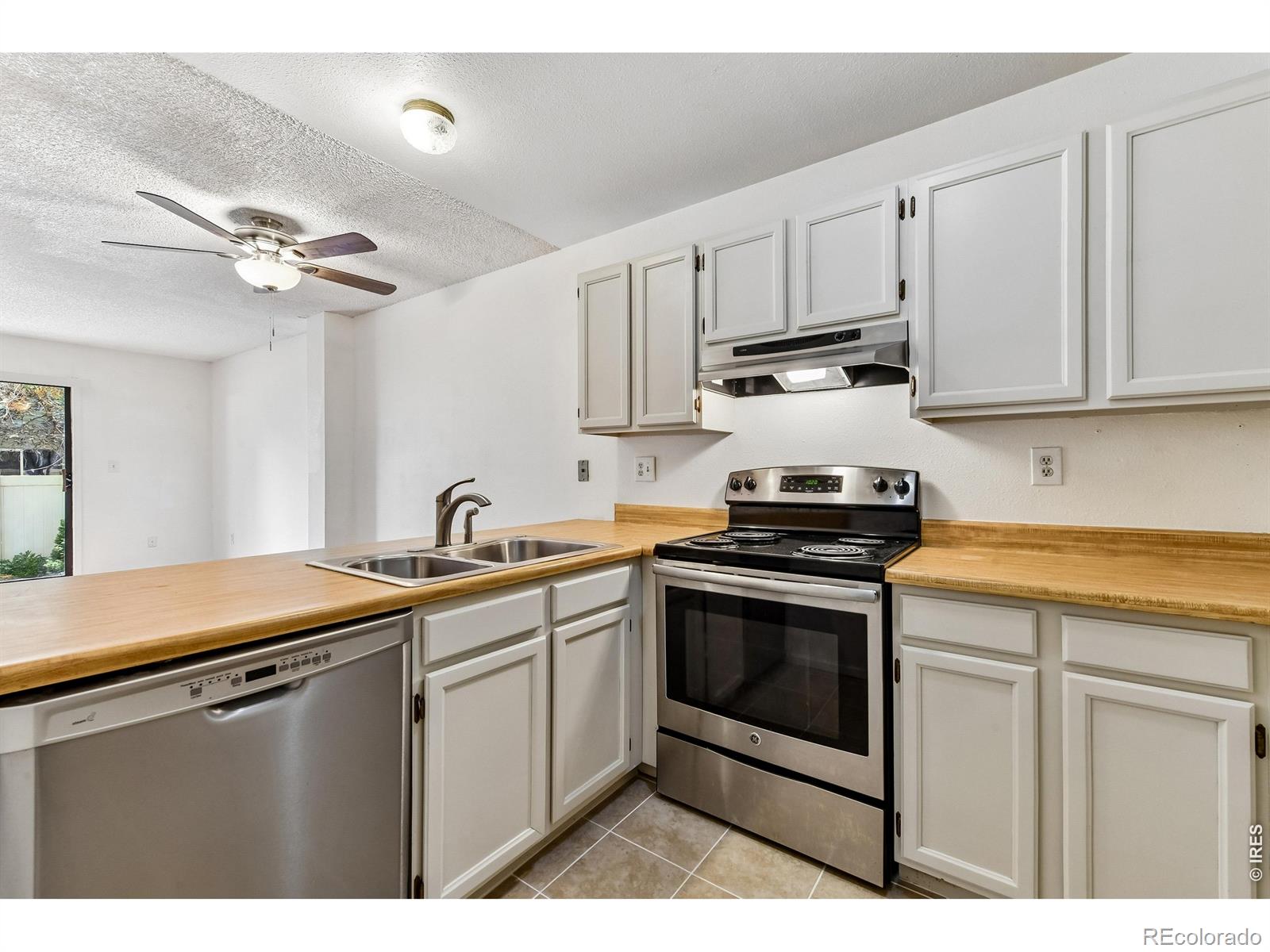 MLS Image #11 for 1508  sidon circle,lafayette, Colorado