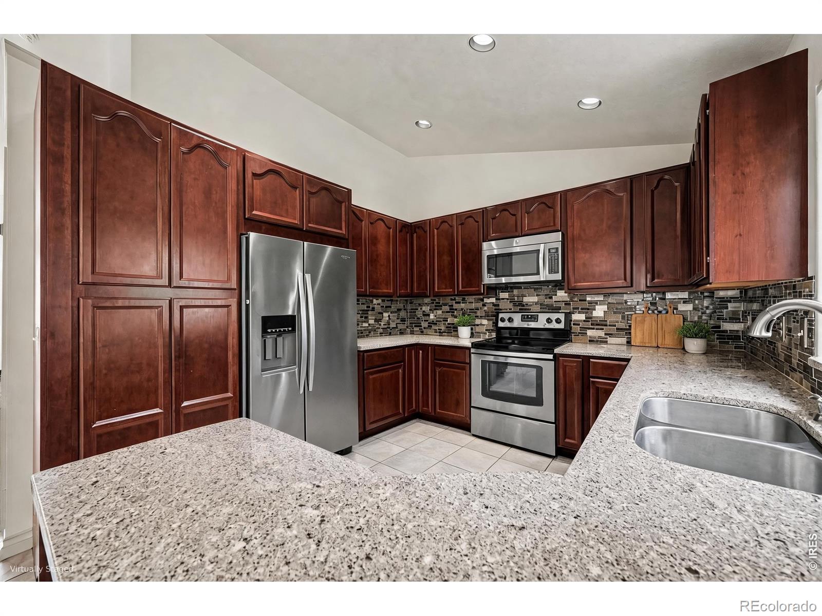 MLS Image #10 for 524 e 16th avenue,longmont, Colorado