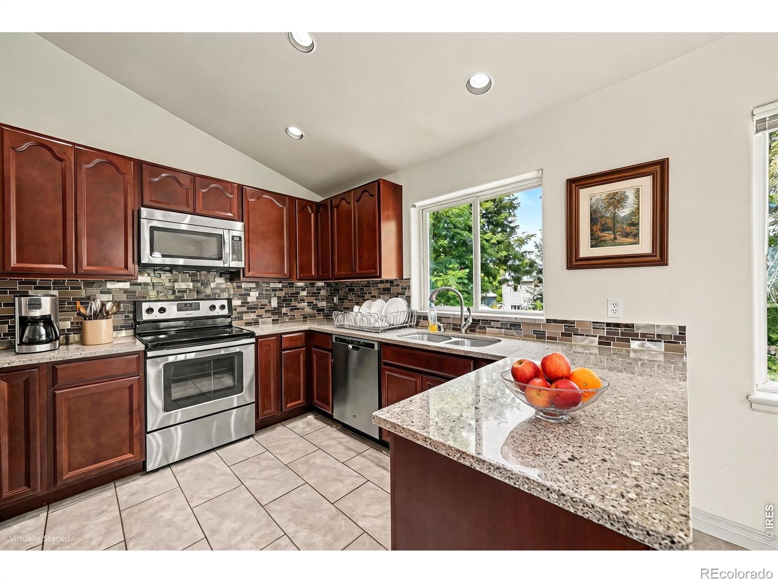 MLS Image #9 for 524 e 16th avenue,longmont, Colorado