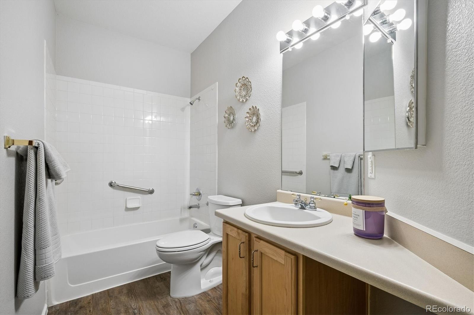 MLS Image #20 for 2894 w riverwalk circle b211,littleton, Colorado