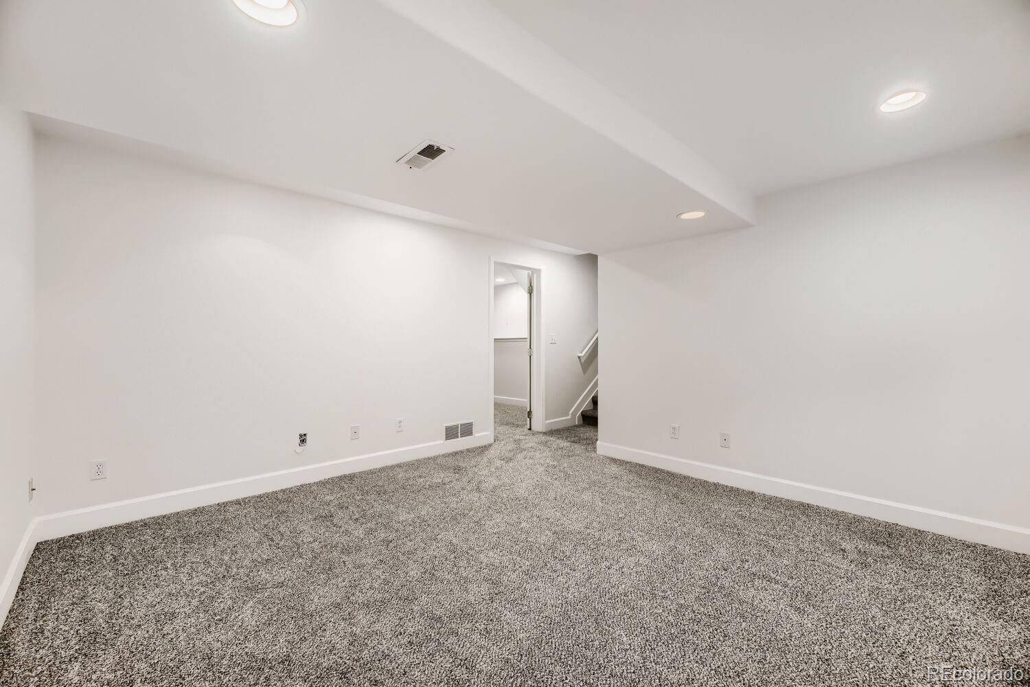 MLS Image #23 for 554 s kittredge way,aurora, Colorado