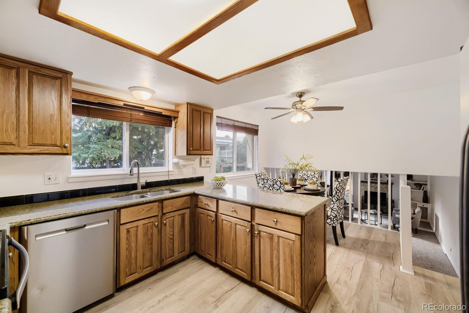 MLS Image #3 for 554 s kittredge way,aurora, Colorado