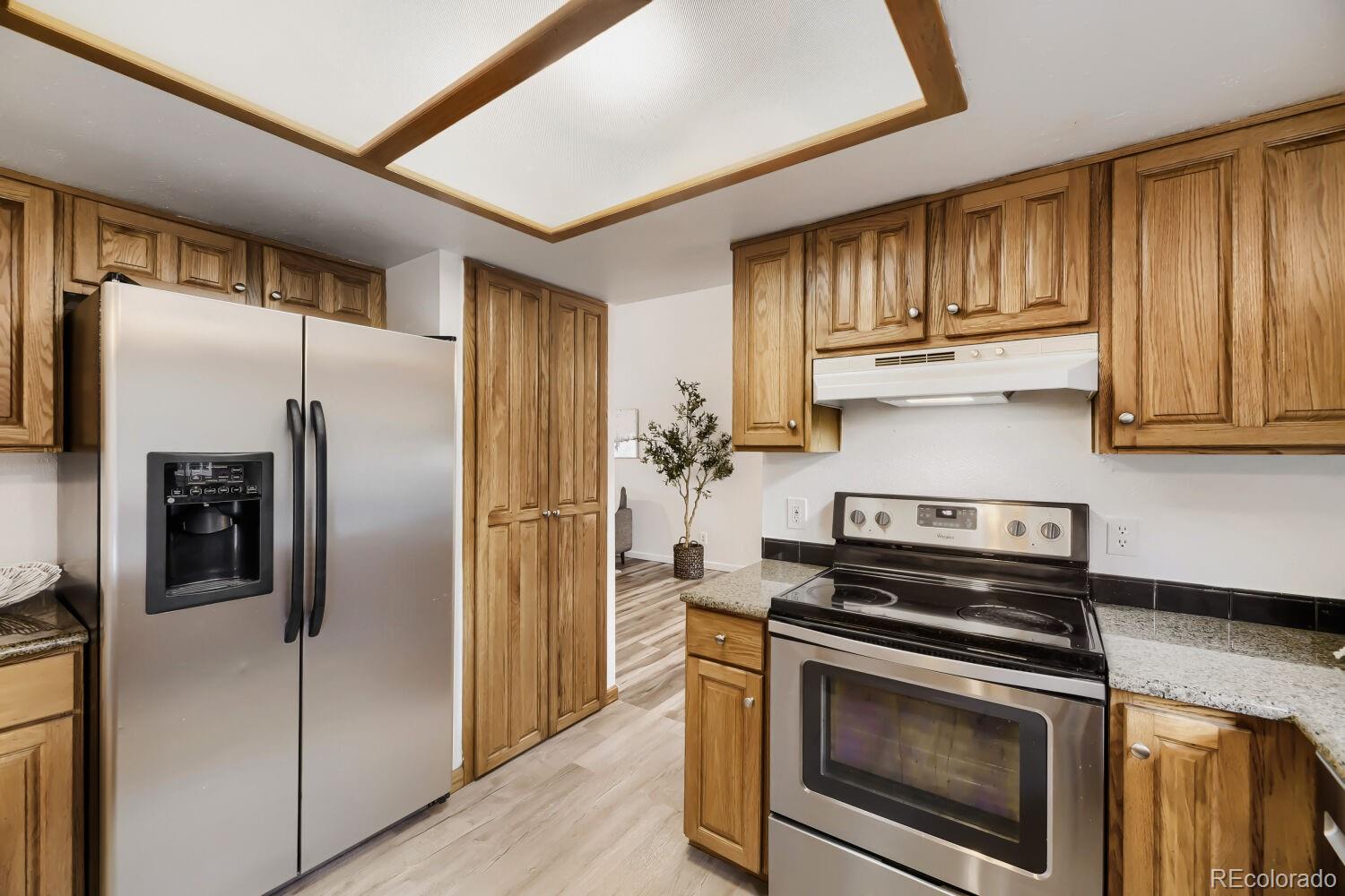 MLS Image #9 for 554 s kittredge way,aurora, Colorado