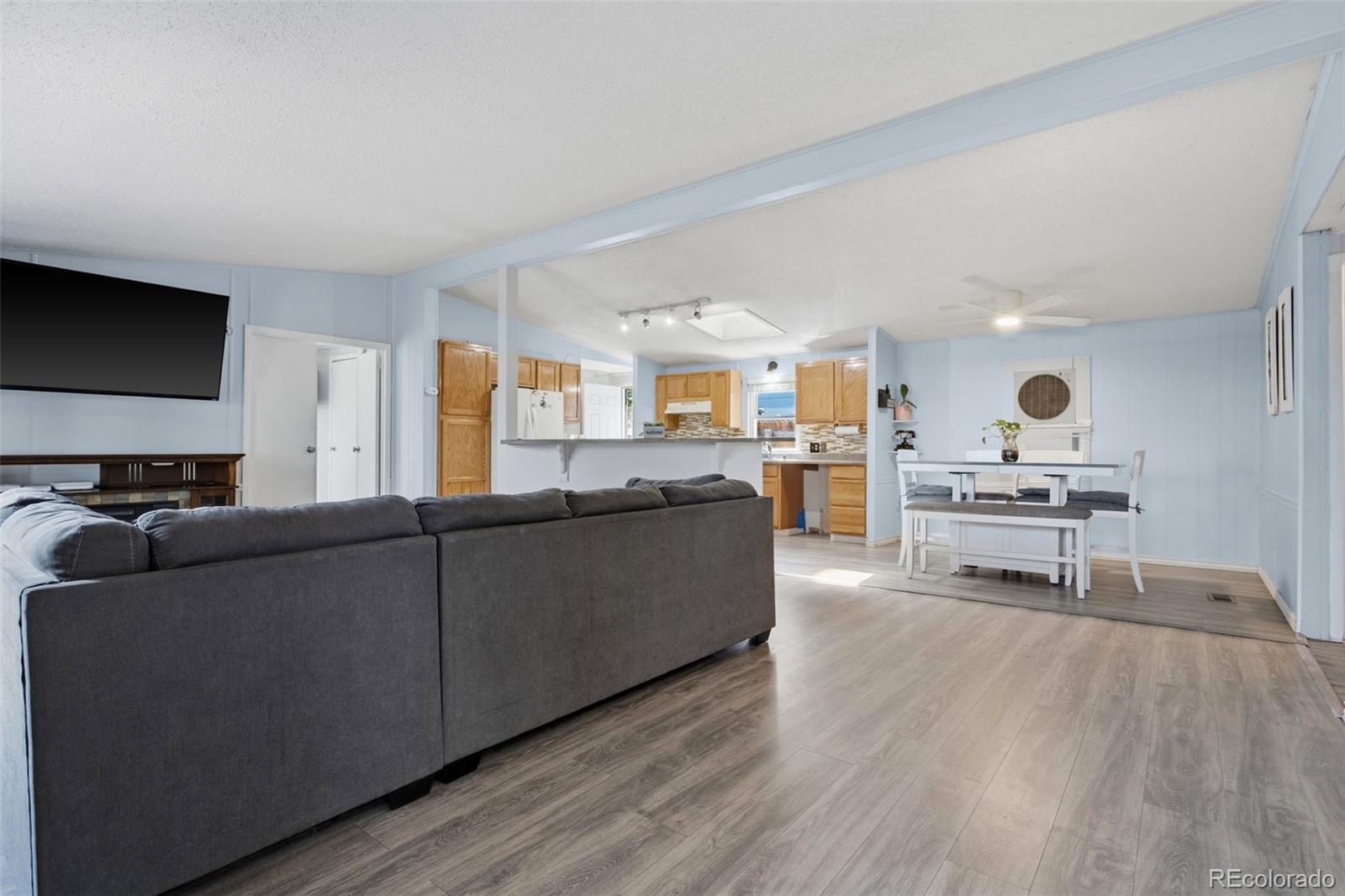 MLS Image #11 for 5540  vallejo street,denver, Colorado