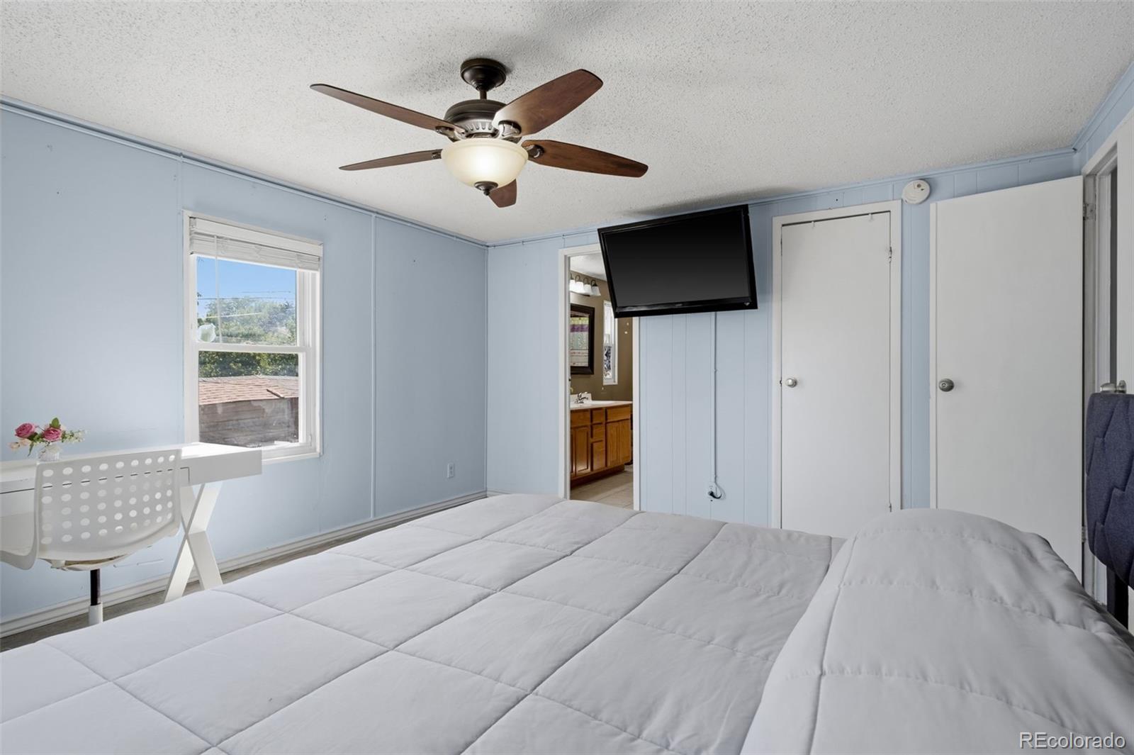 MLS Image #18 for 5540  vallejo street,denver, Colorado