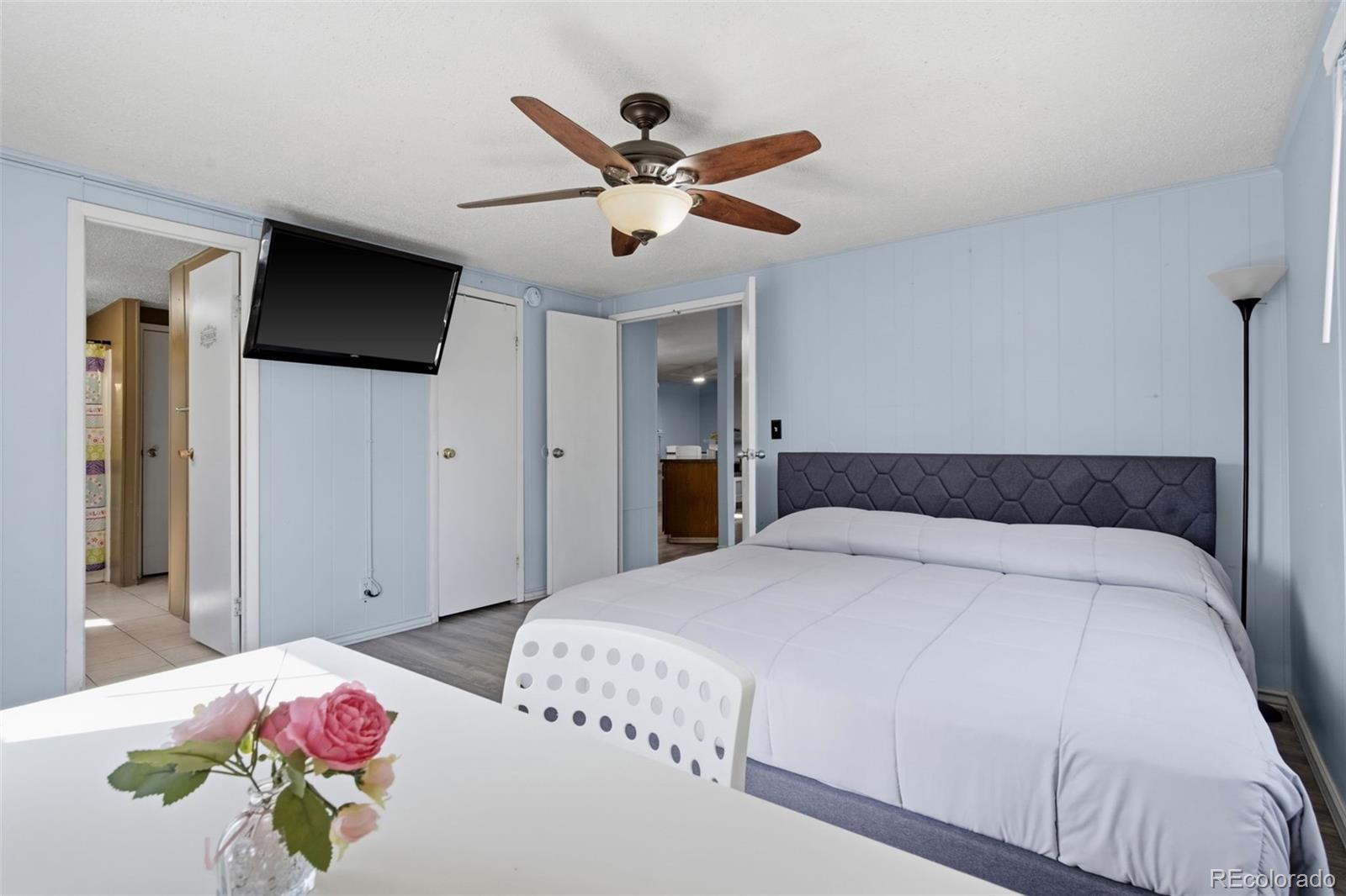 MLS Image #19 for 5540  vallejo street,denver, Colorado
