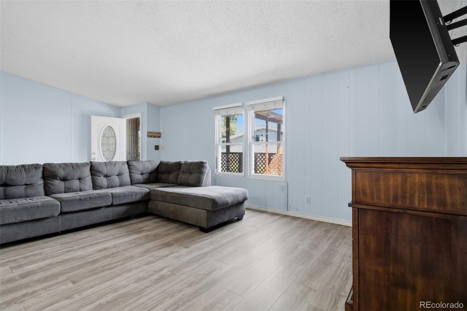 MLS Image #5 for 5540  vallejo street,denver, Colorado