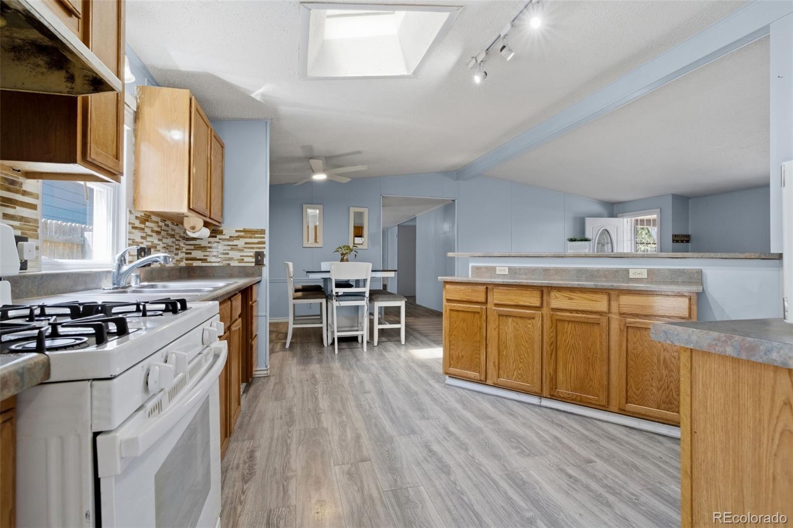 MLS Image #9 for 5540  vallejo street,denver, Colorado