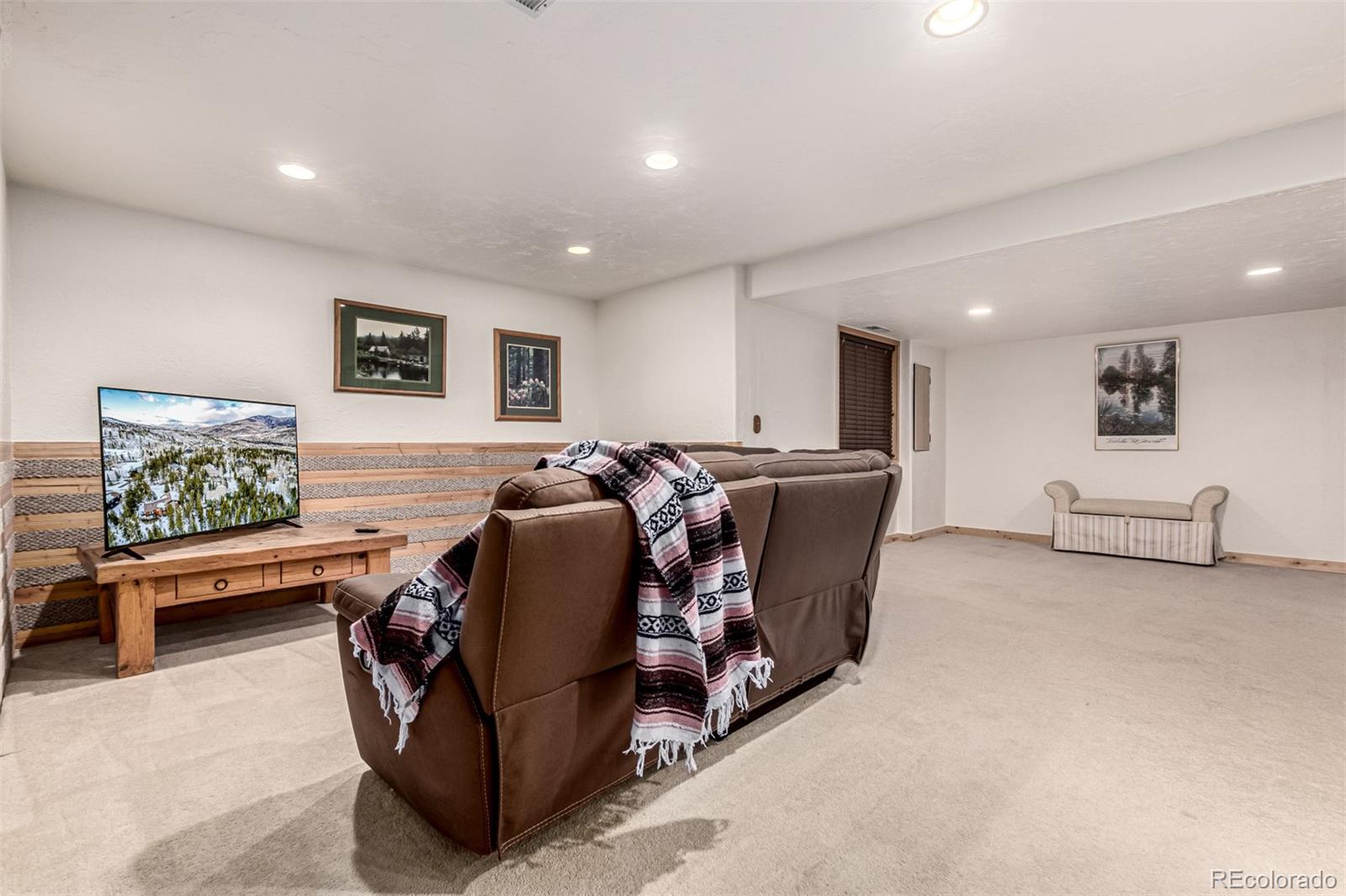 MLS Image #31 for 308  red hawk circle,silverthorne, Colorado