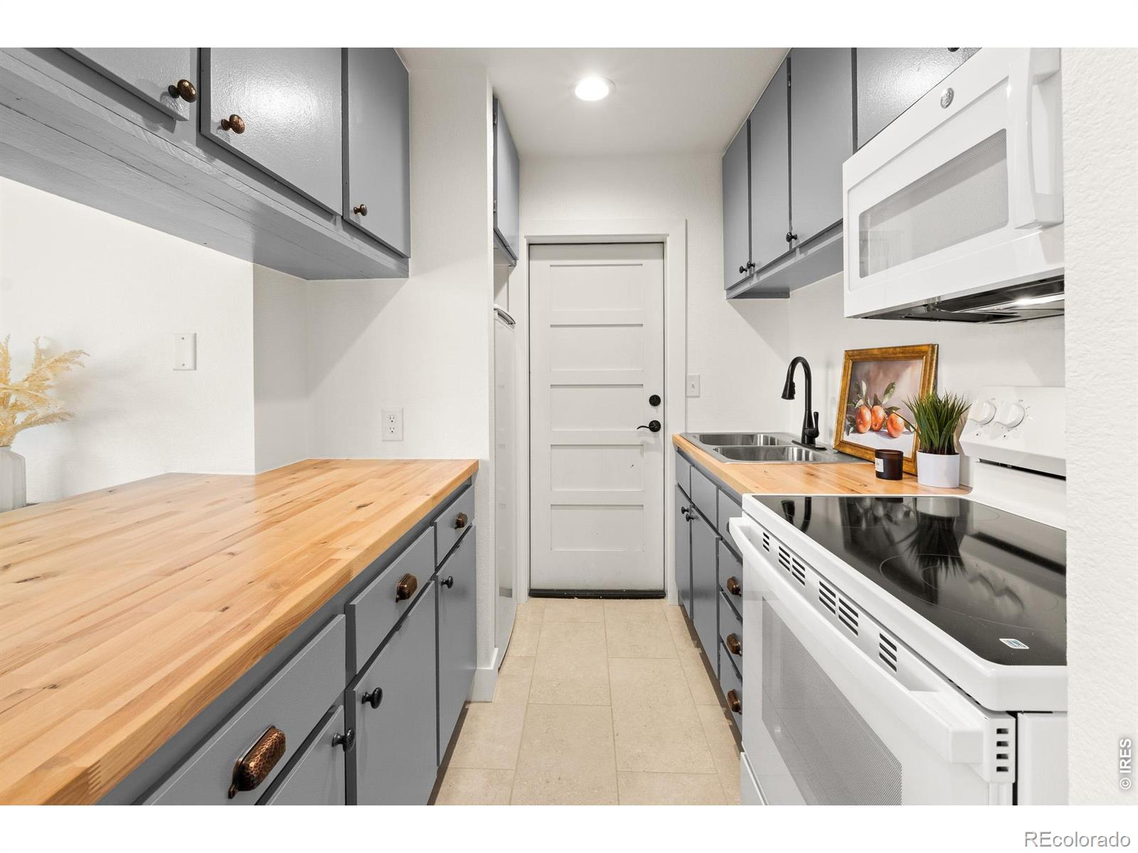 MLS Image #18 for 689  little prospect road,estes park, Colorado