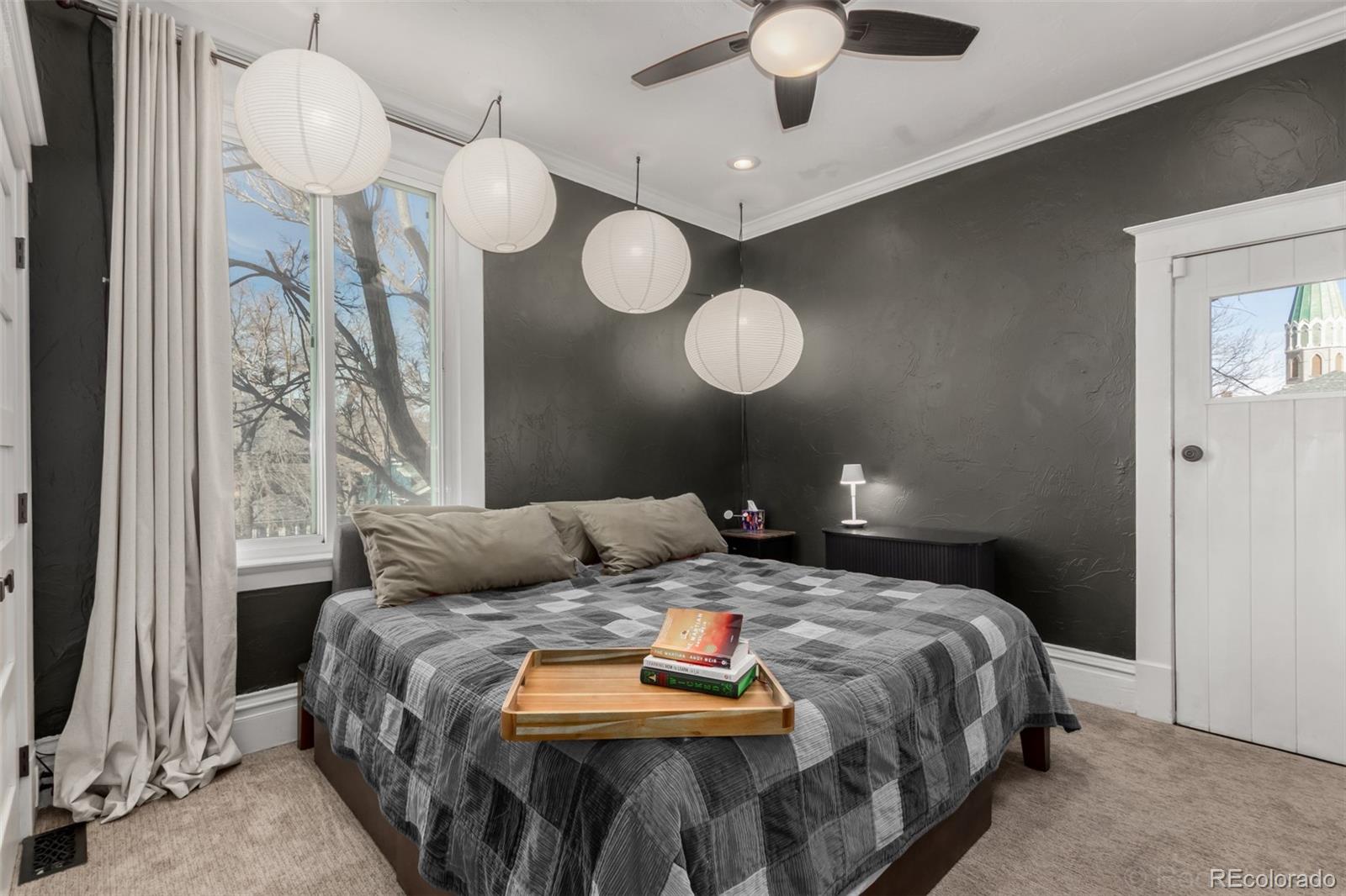 MLS Image #13 for 300 s lincoln street,denver, Colorado