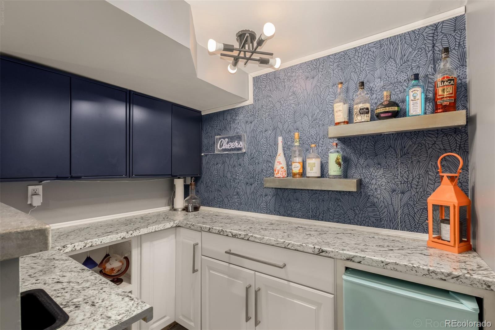 MLS Image #21 for 300 s lincoln street,denver, Colorado