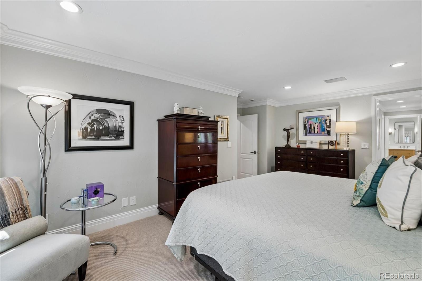 MLS Image #17 for 500  bellaire street,denver, Colorado