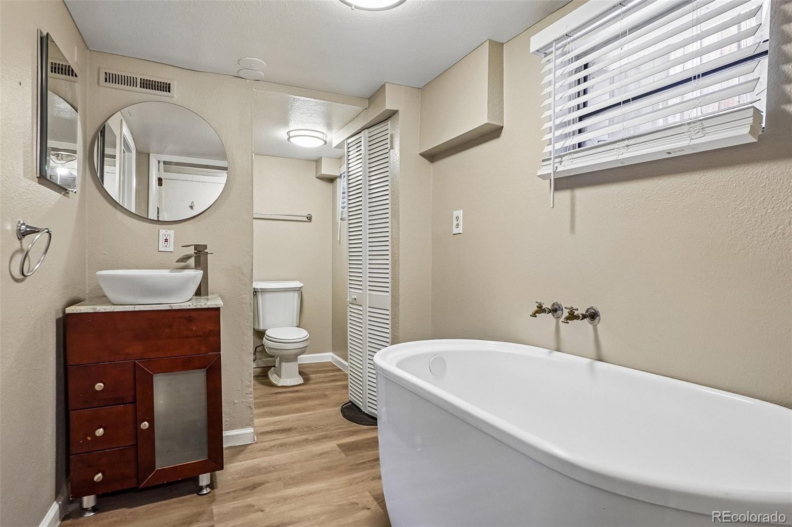 MLS Image #32 for 3504 n york street,denver, Colorado