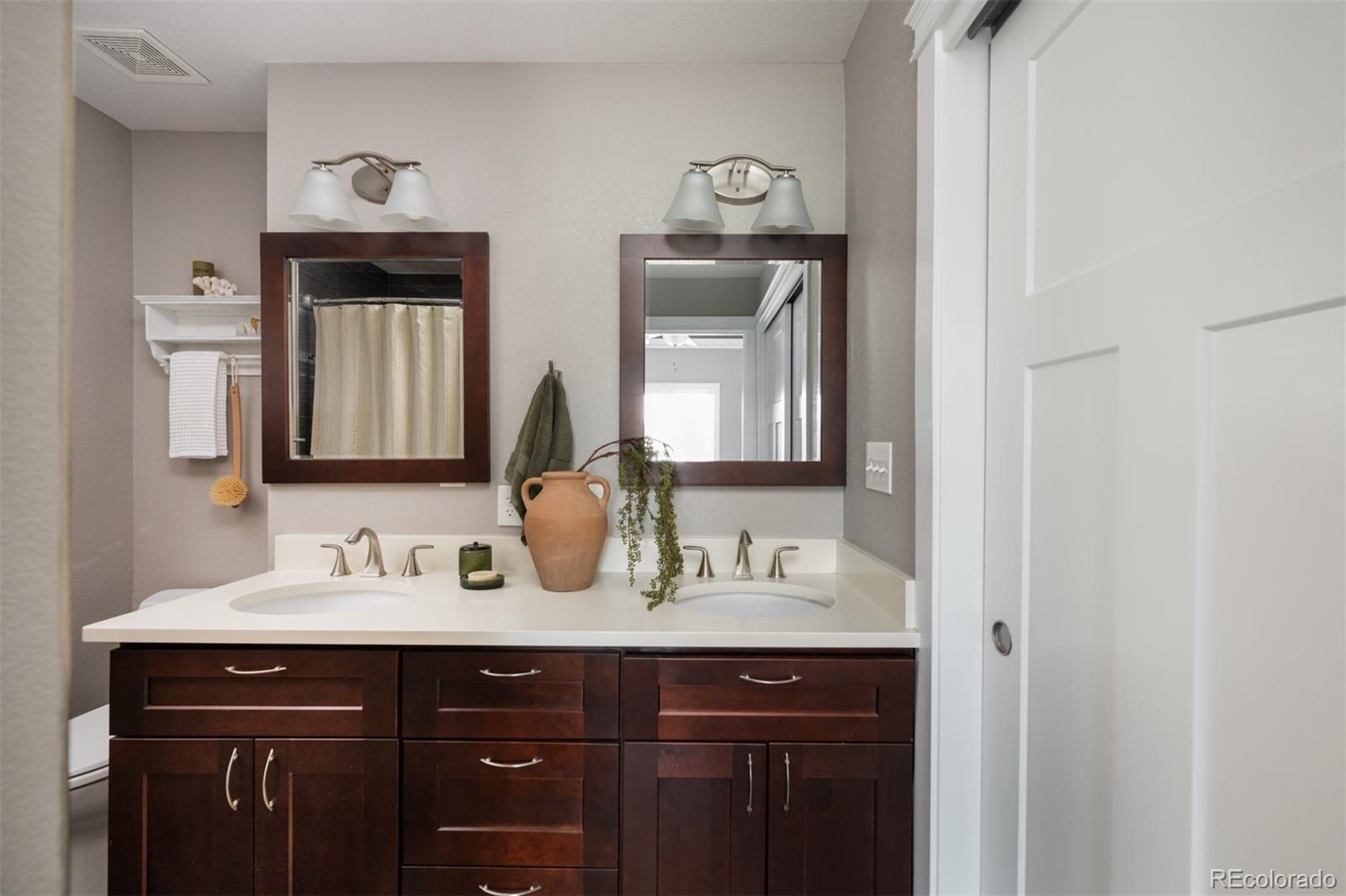 MLS Image #7 for 3404 n clayton street,denver, Colorado