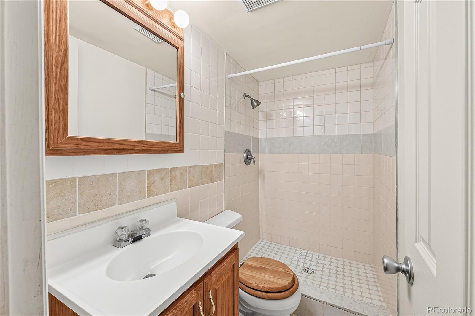 MLS Image #31 for 1505 s lamar street,denver, Colorado