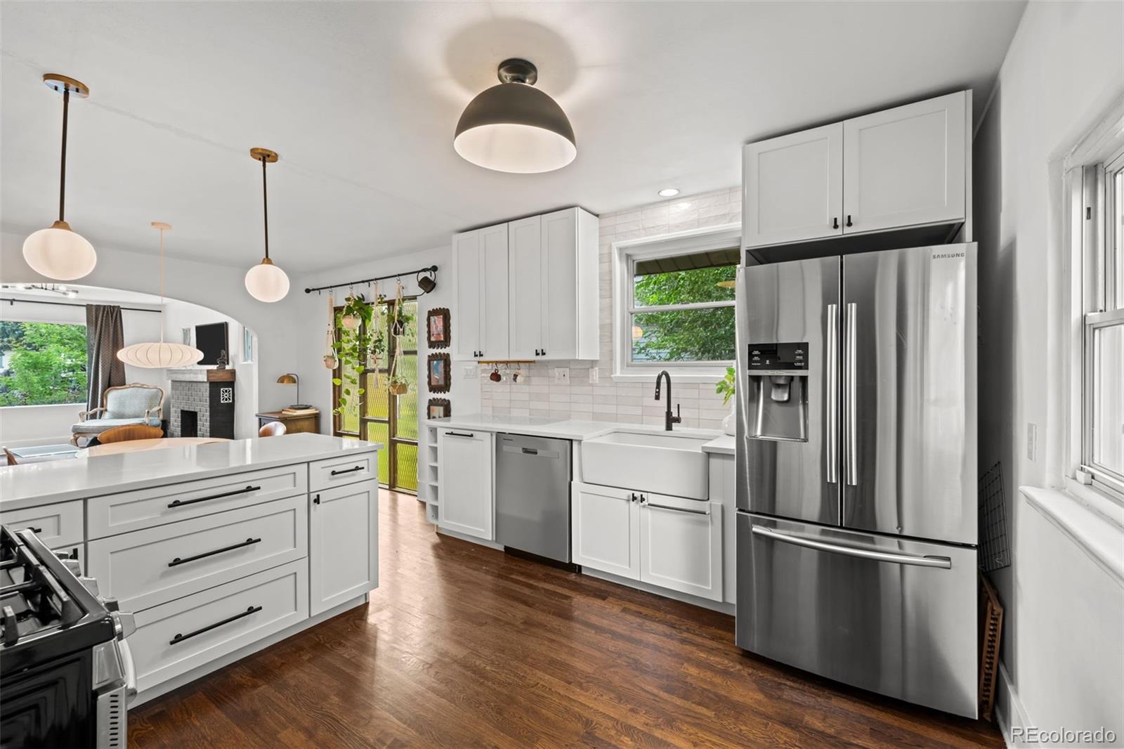 MLS Image #14 for 141 s irving street,denver, Colorado