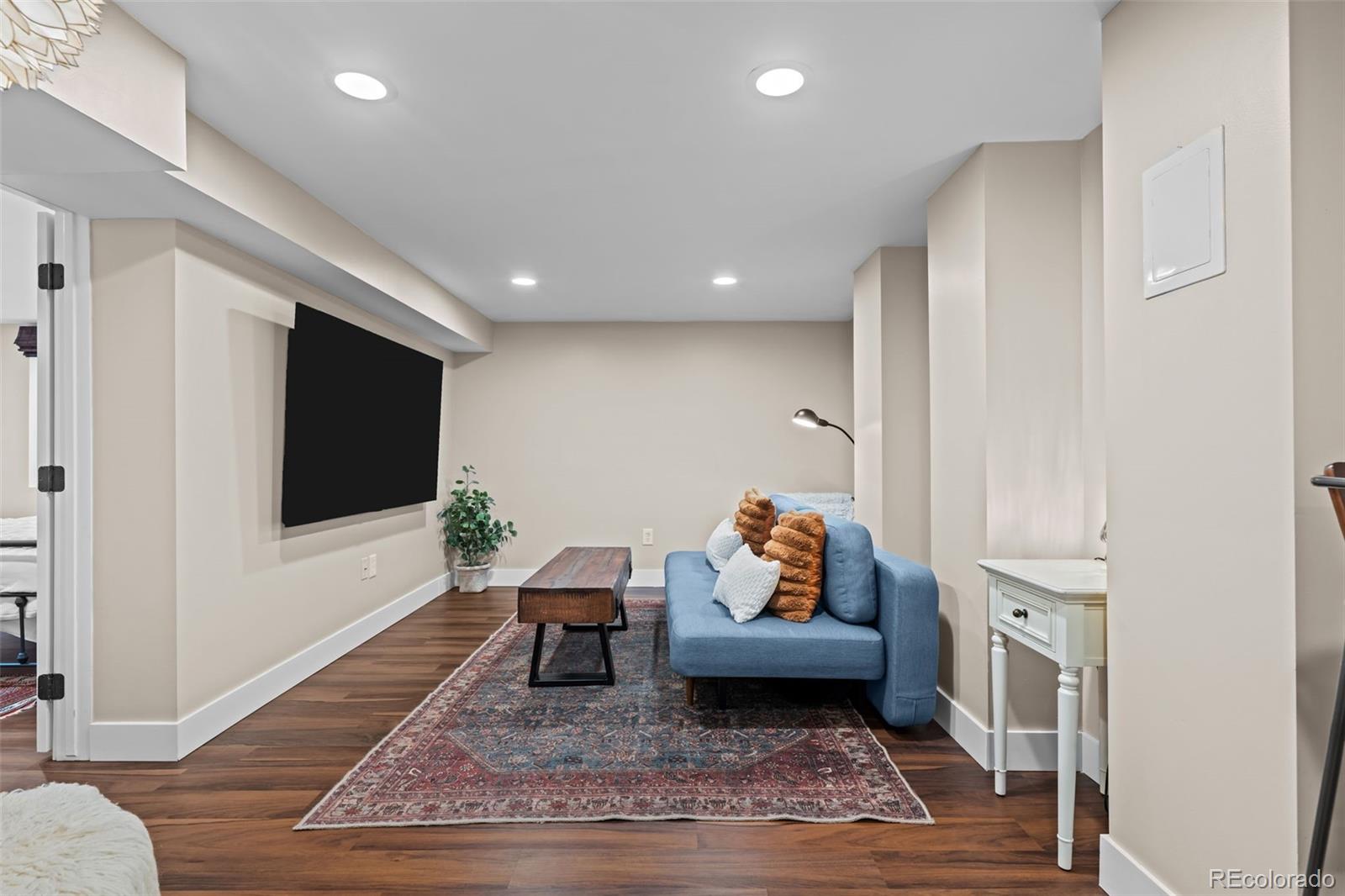 MLS Image #24 for 141 s irving street,denver, Colorado
