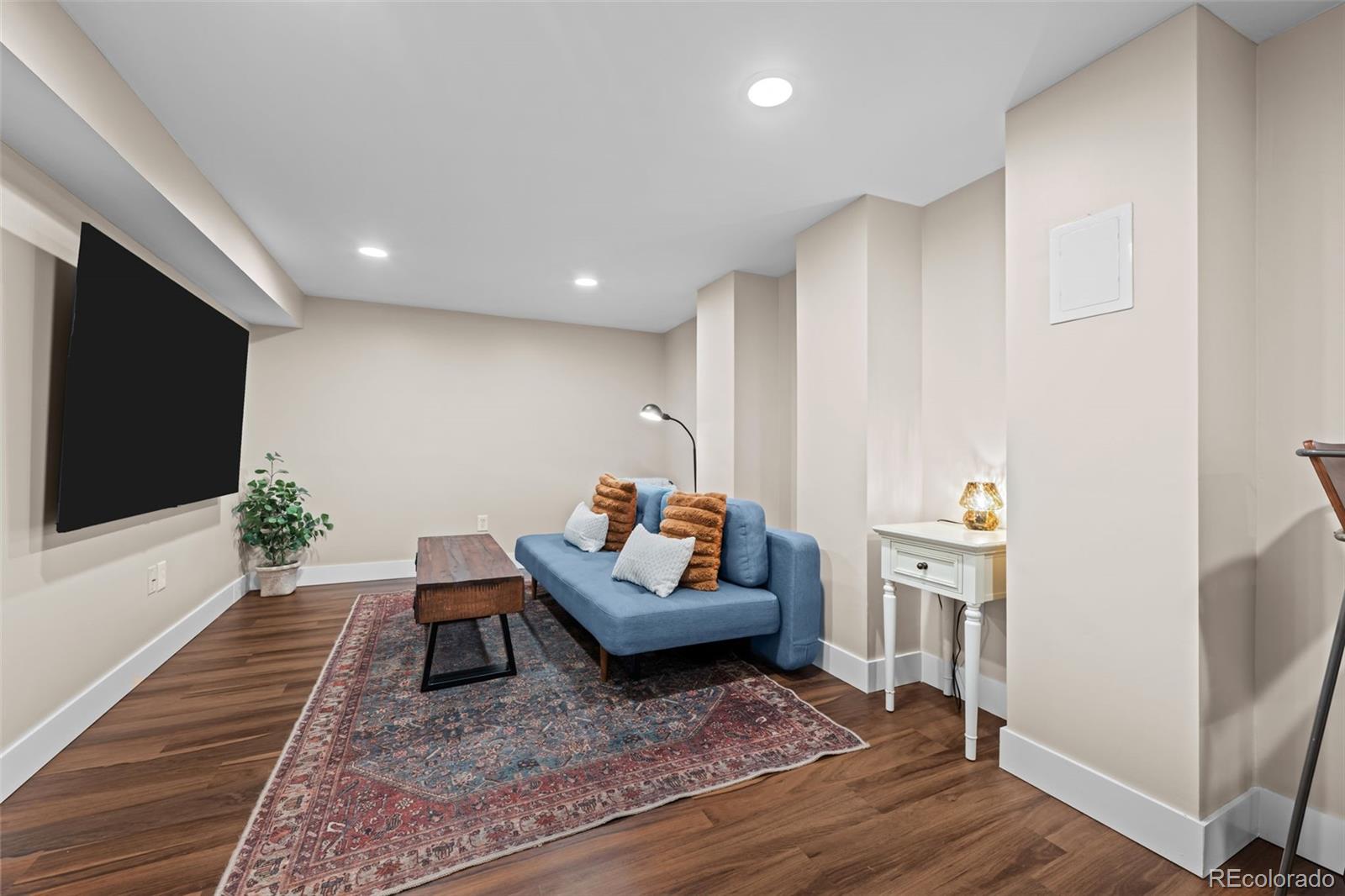 MLS Image #25 for 141 s irving street,denver, Colorado