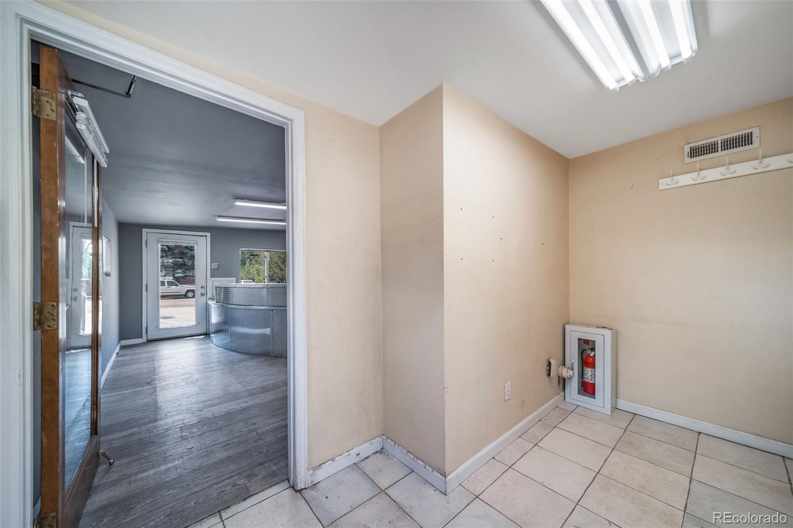 MLS Image #23 for 6275 w 16th ave ,denver, Colorado