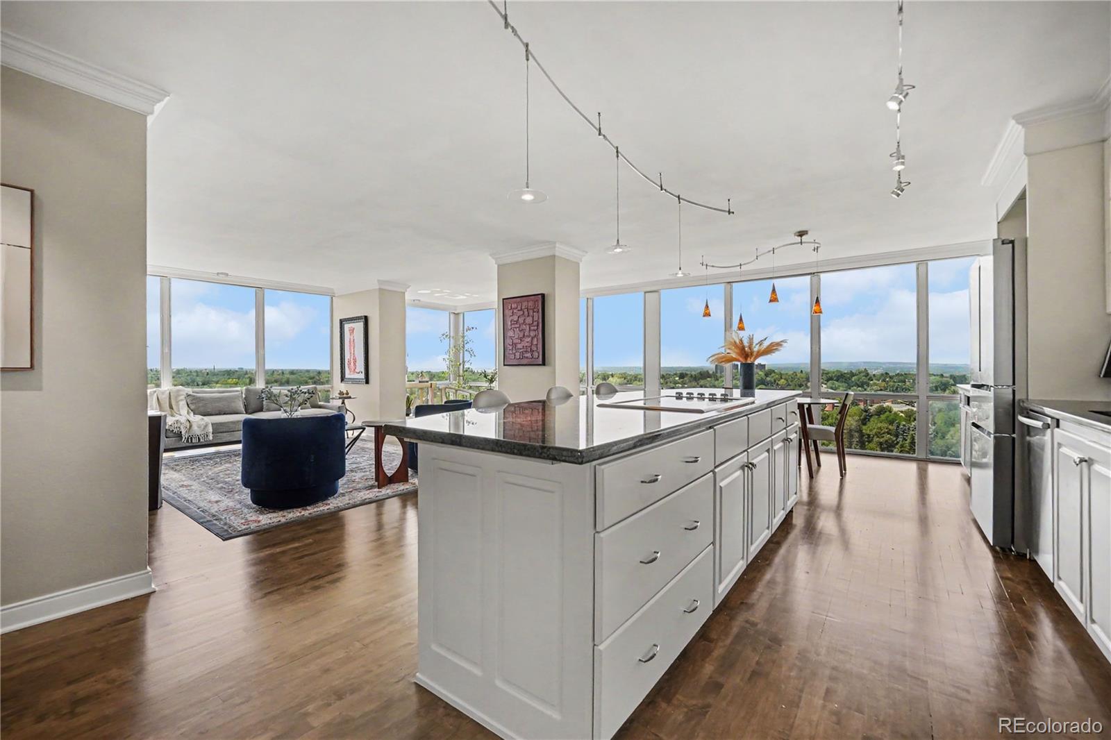 MLS Image #4 for 3100 e cherry creek south drive,denver, Colorado