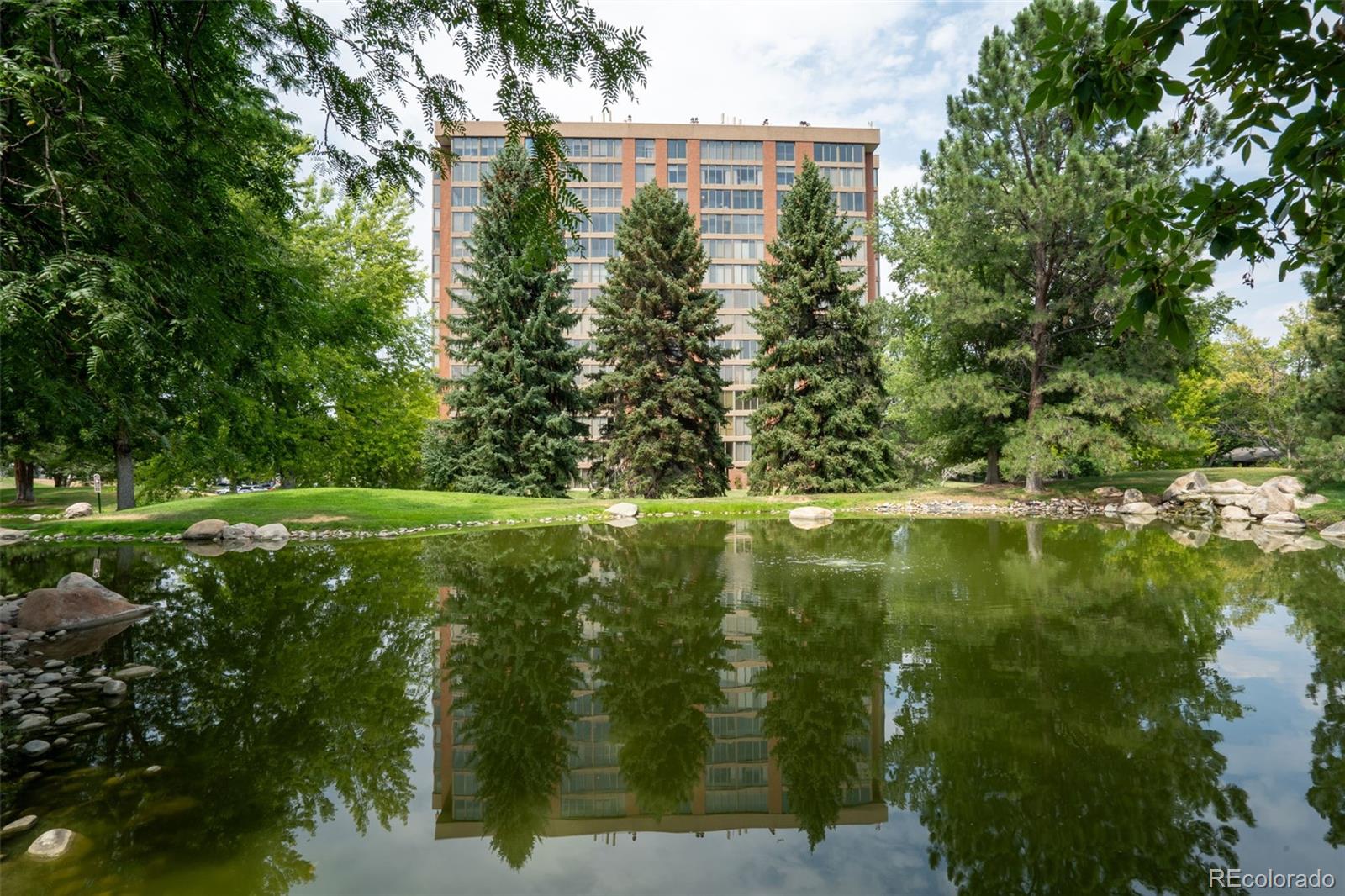 MLS Image #18 for 1900 e girard place,englewood, Colorado
