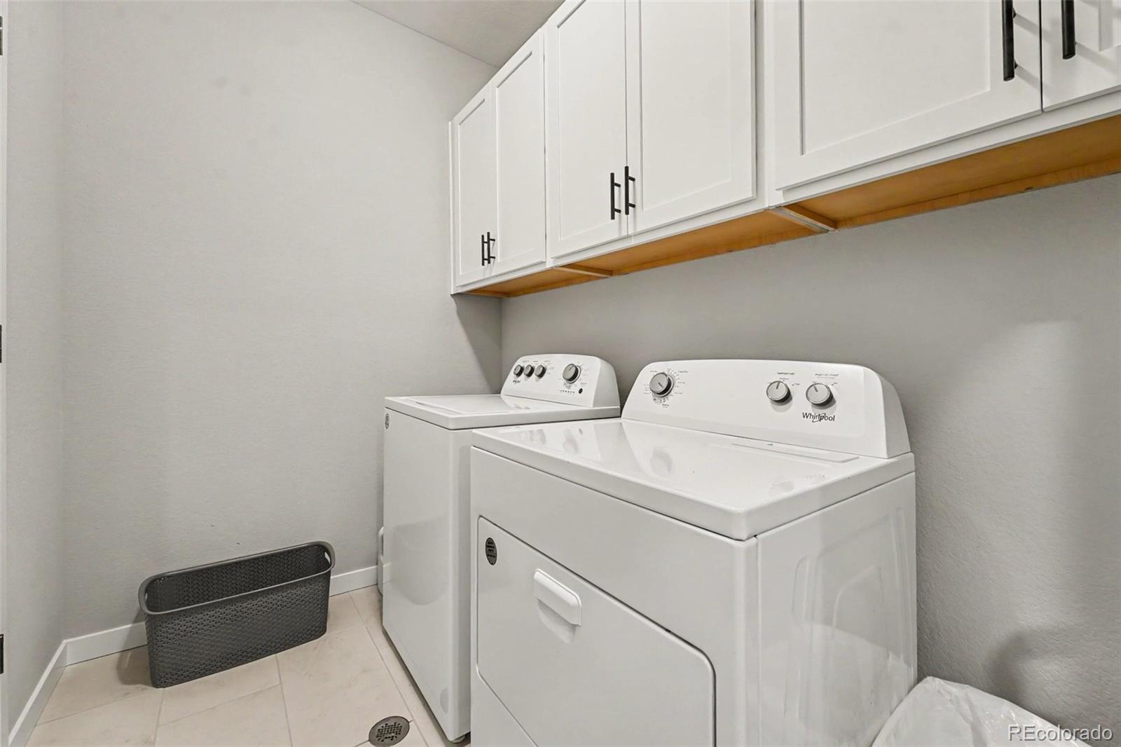 MLS Image #16 for 8407  mount kataka street,littleton, Colorado