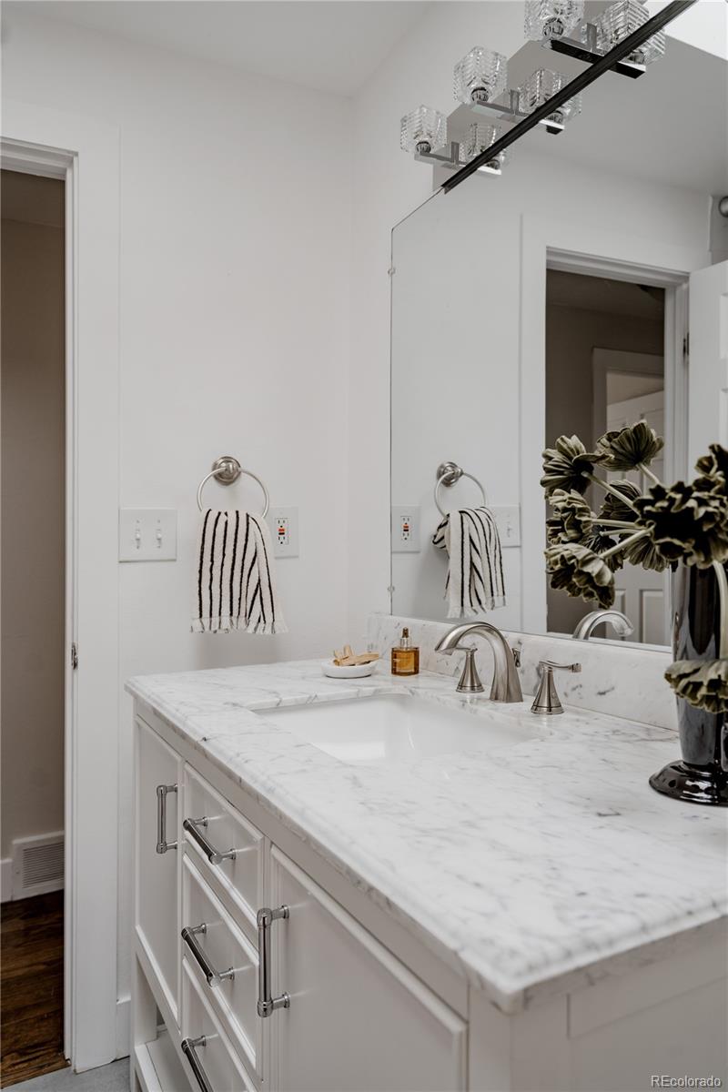 MLS Image #20 for 563  jamaica street,aurora, Colorado