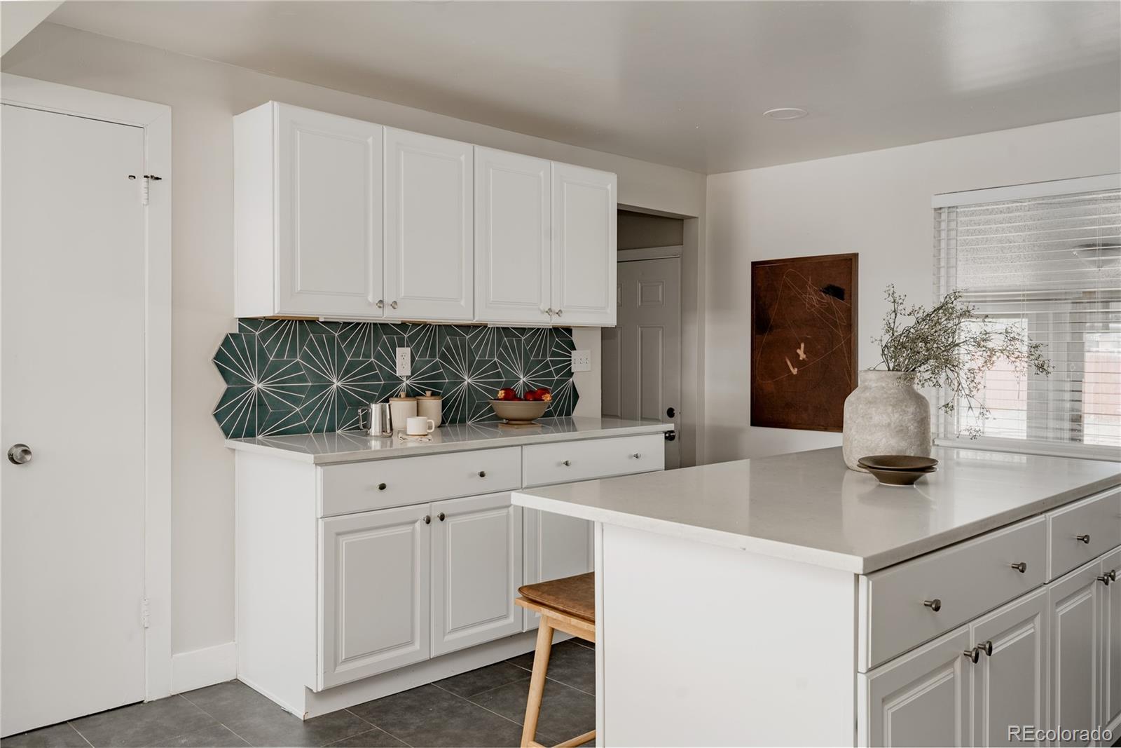 MLS Image #8 for 563  jamaica street,aurora, Colorado