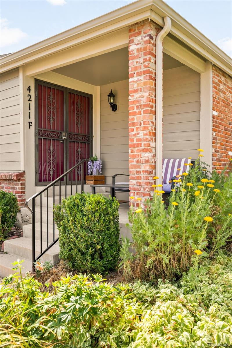 MLS Image #2 for 4211 s fairplay circle,aurora, Colorado