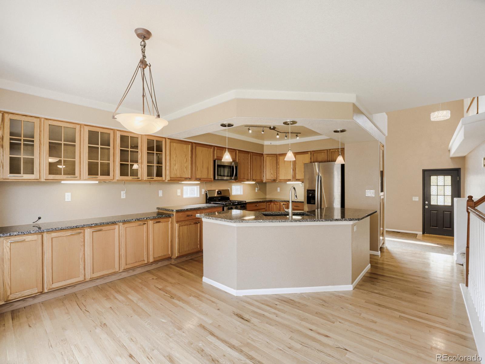 MLS Image #4 for 19899 e 41st avenue,denver, Colorado