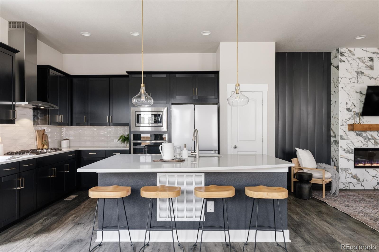 MLS Image #5 for 6346  dayton way,denver, Colorado